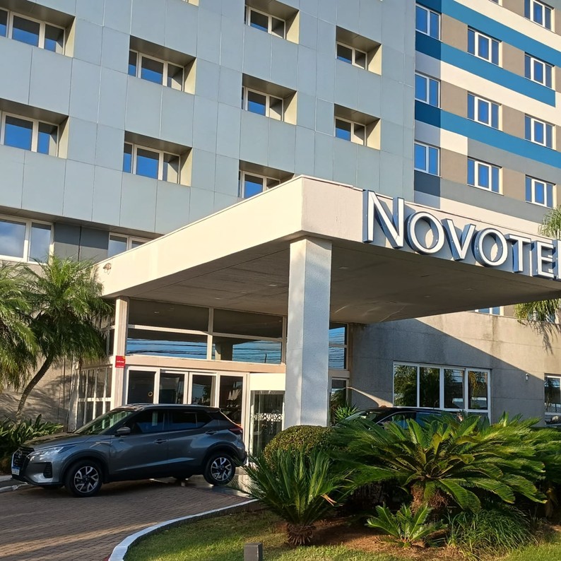 AJR Transporte Executivo - São Leopoldo - Porto Alegre RS (3).JPG